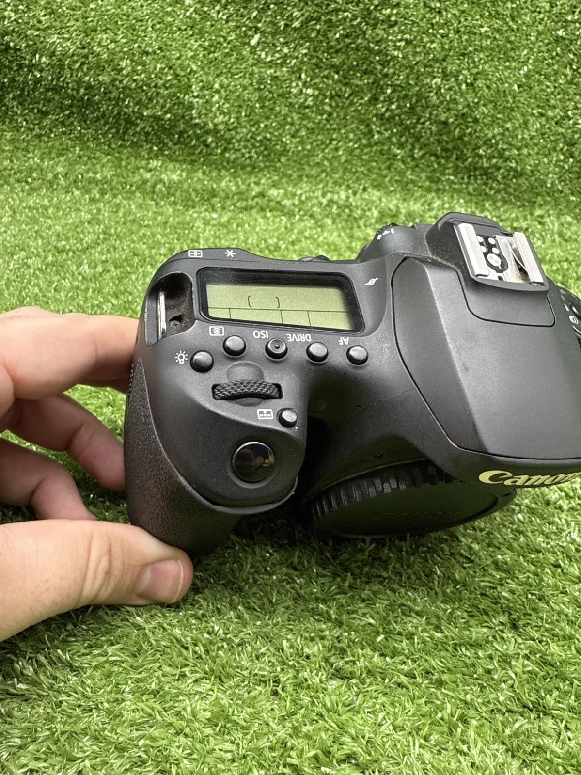 Canon EOS 90D 32.5MP DSLR Camera – Black (Body Only) thumbnail 3