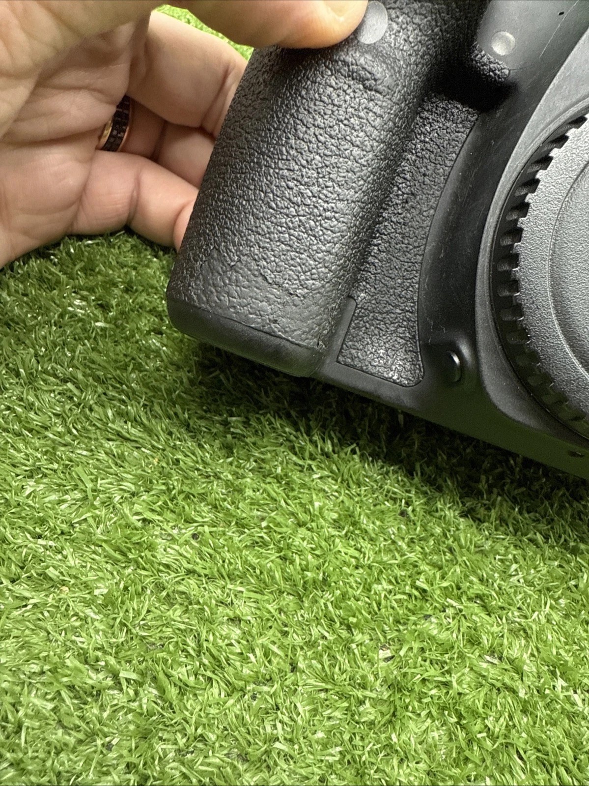 Canon EOS 90D 32.5MP DSLR Camera – Black (Body Only) thumbnail 6