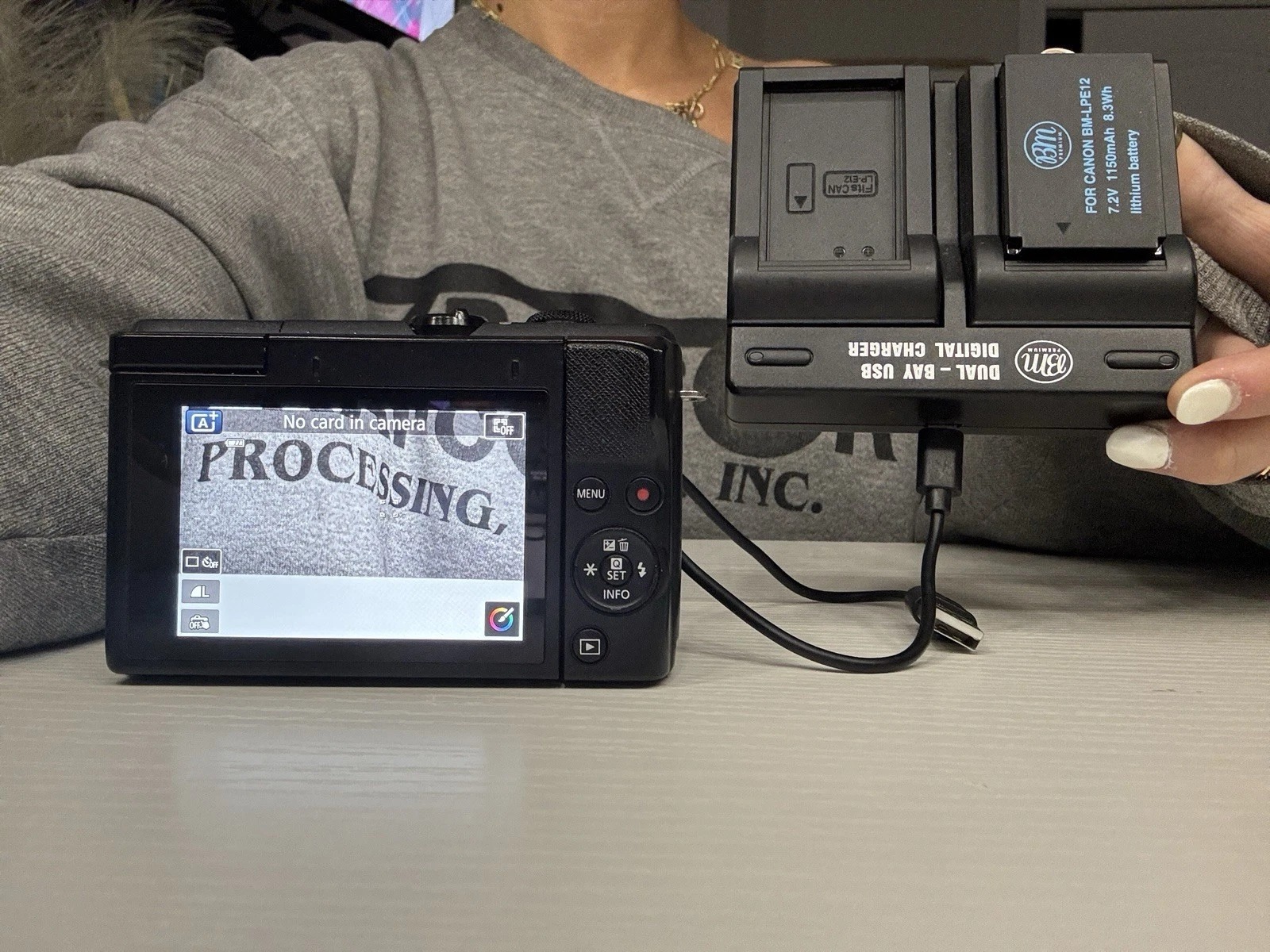 Canon EOS M200 24.1MP Mirrorless Interchangeable Lens Camera – Black thumbnail 3