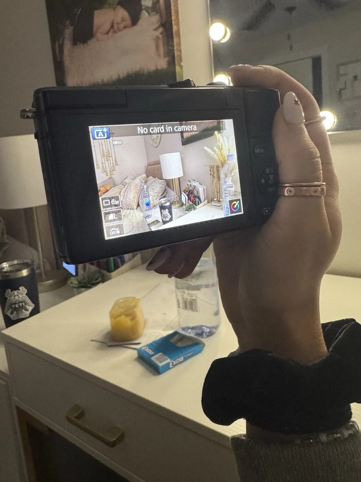 Canon EOS M200 24.1MP Mirrorless Interchangeable Lens Camera – Black thumbnail 6