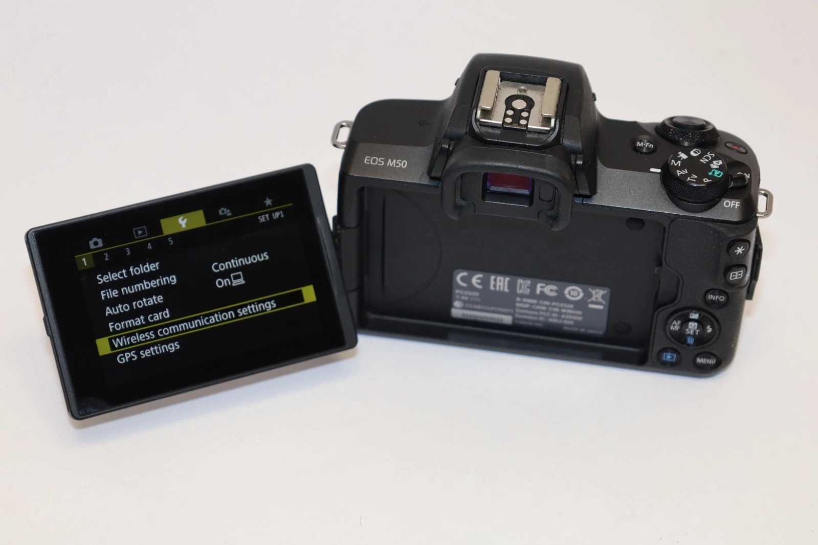 Canon EOS M50 Mirrorless Camera Body ( Shutter count only 4k ) thumbnail 7