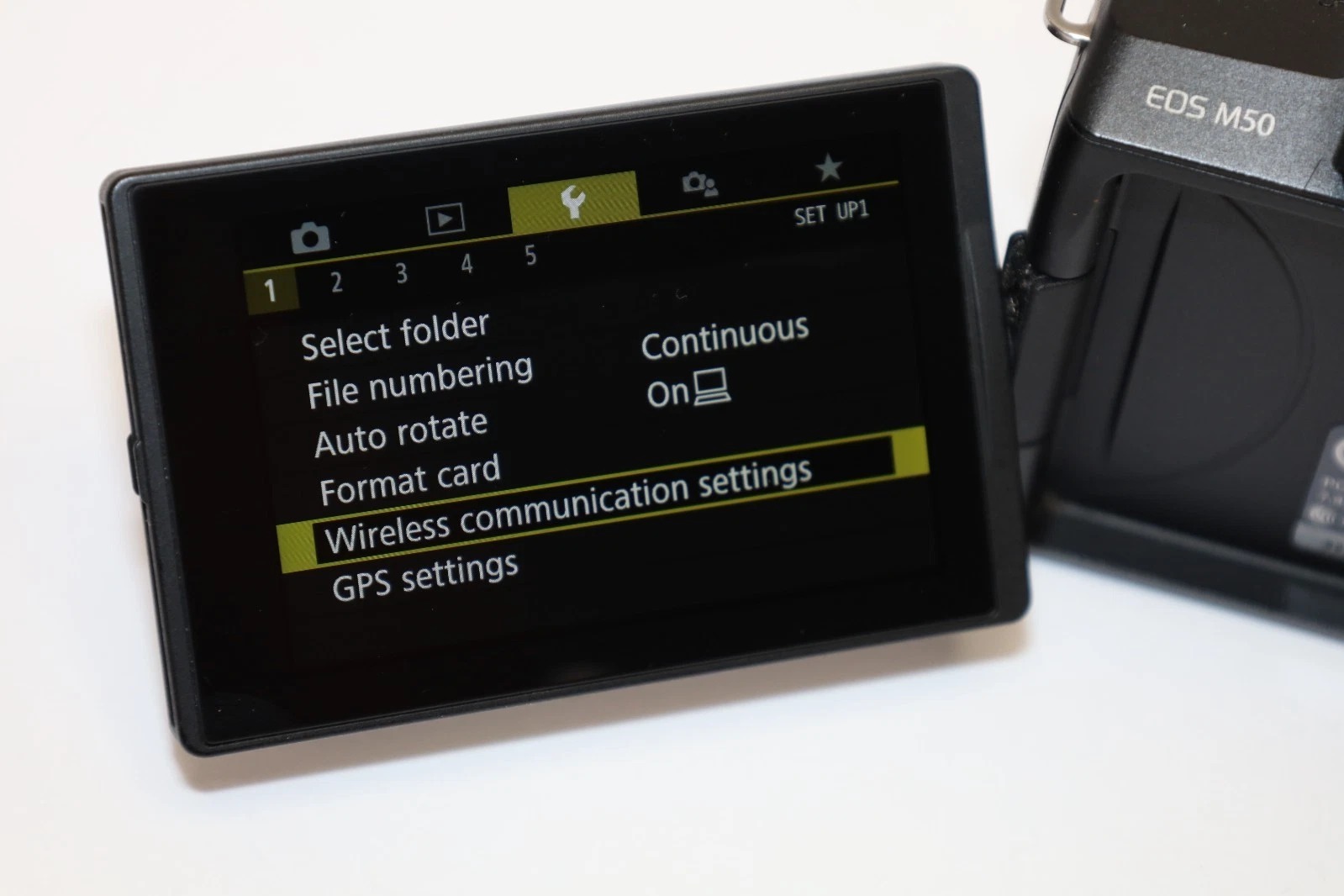 Canon EOS M50 Mirrorless Camera Body ( Shutter count only 4k ) thumbnail 8