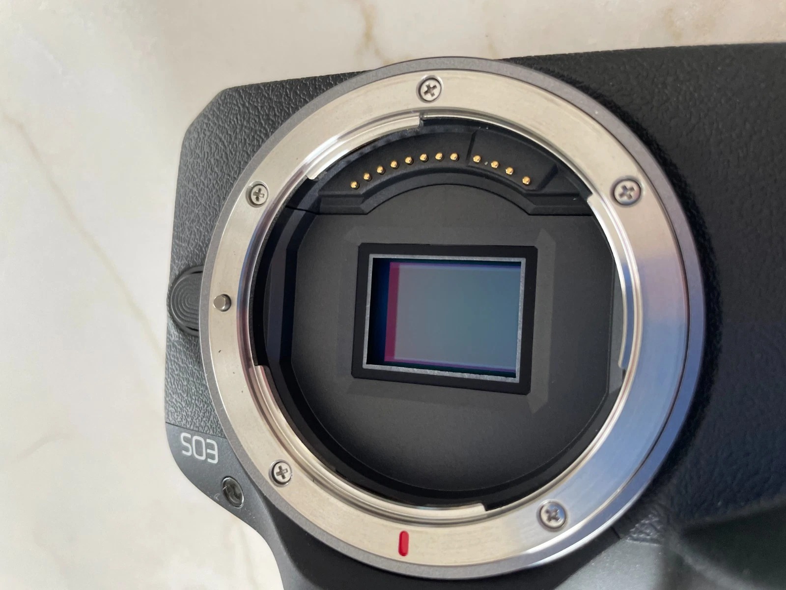 Canon EOS R100 24.2MP Digital Mirrorless Camera with Kit Lens thumbnail 11