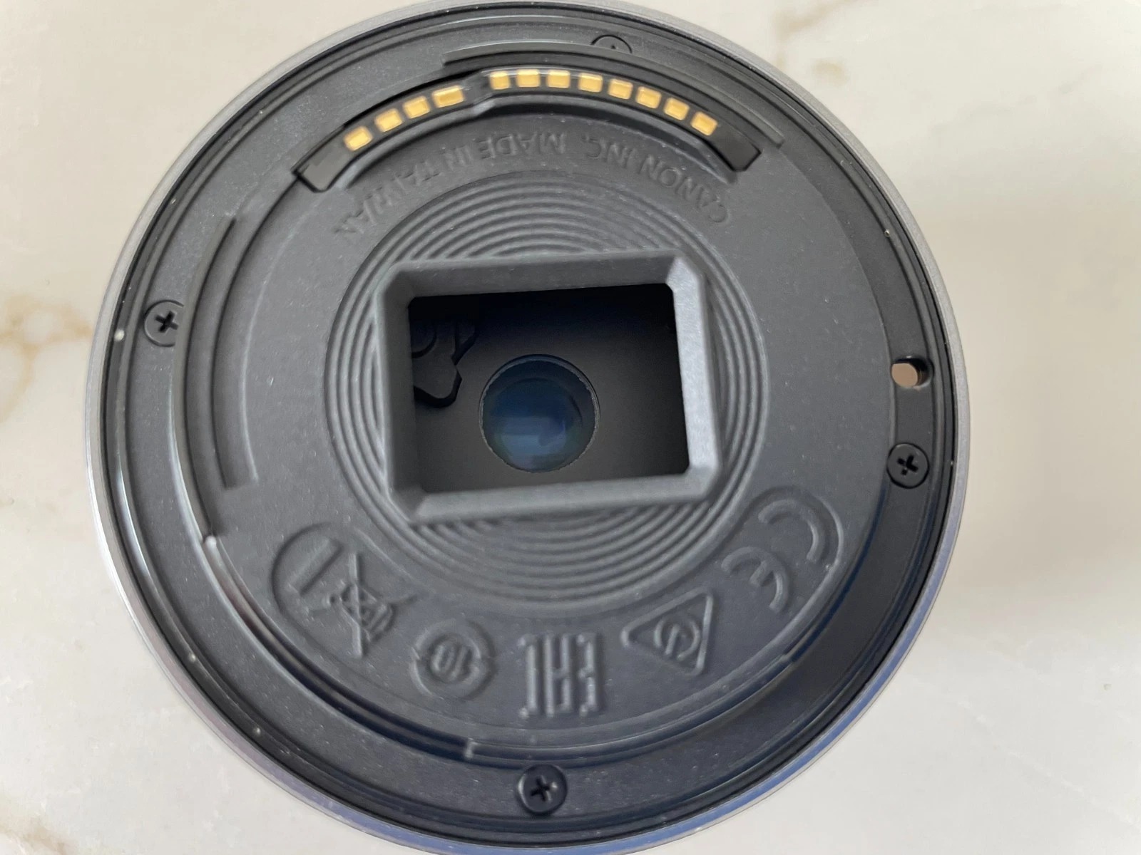 Canon EOS R100 24.2MP Digital Mirrorless Camera with Kit Lens thumbnail 12