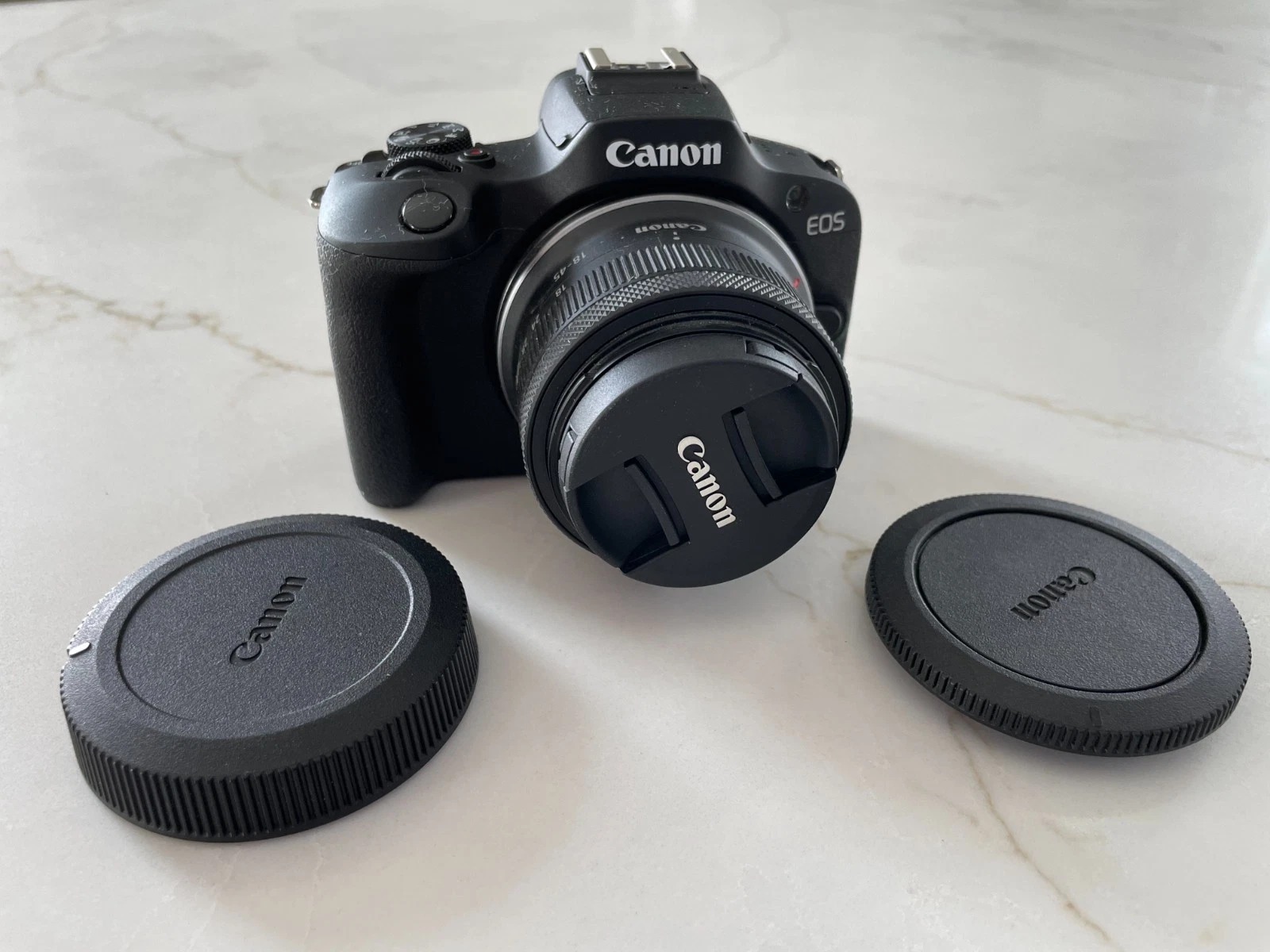 Canon EOS R100 24.2MP Digital Mirrorless Camera with Kit Lens thumbnail 3