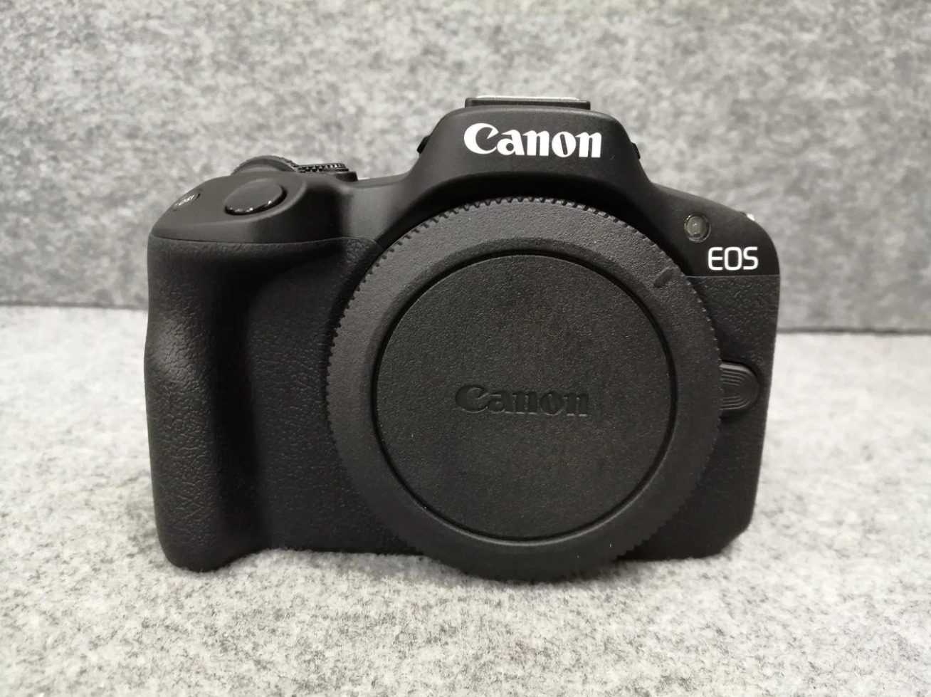 Canon EOS R50 Camera Body – Model 734831 thumbnail 2