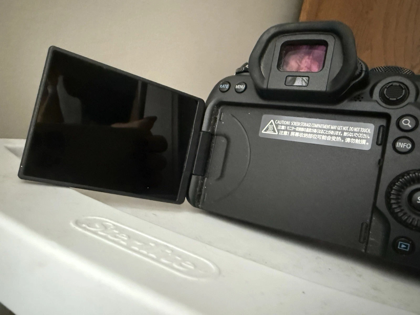 Canon EOS R6 Mark II 24.2MP Digital Camera – Black (Body Only) READ DESCRIPTION thumbnail 5