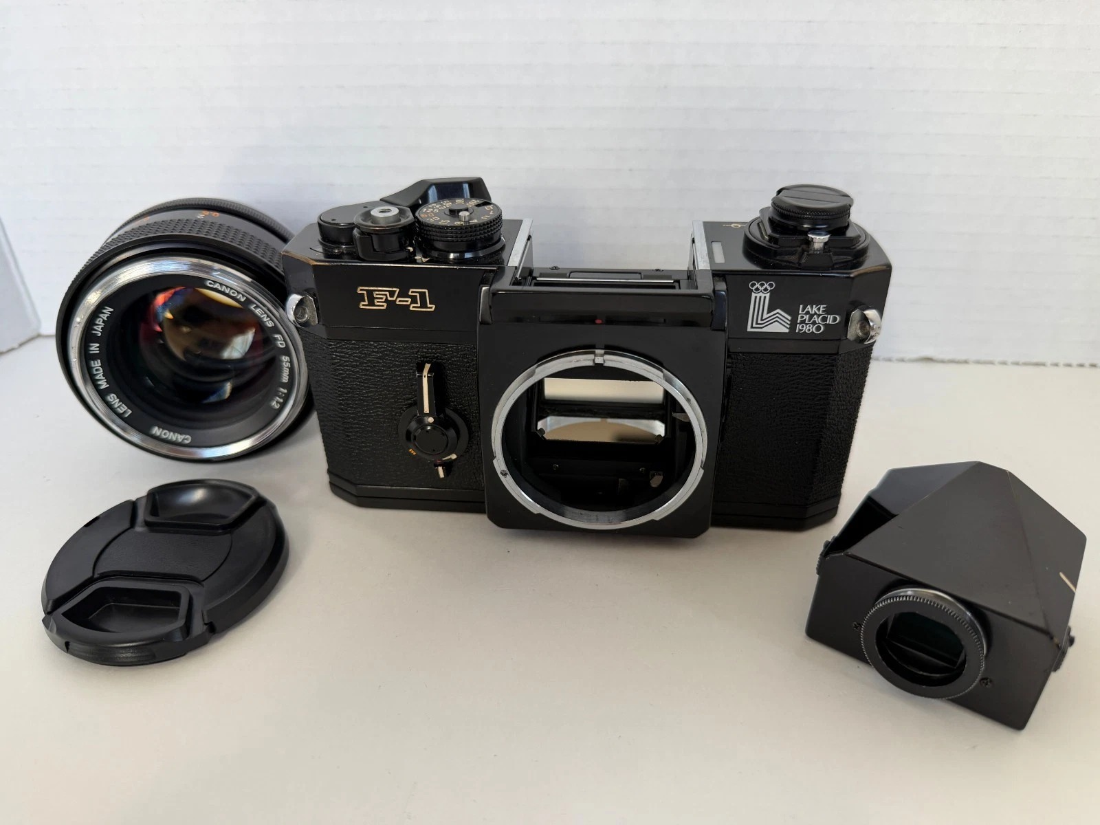 Canon F-1 Lake Placid 1980 Limited Edition 35mm Film Camera w/ FD 55mm f/1.2 Lens thumbnail 4