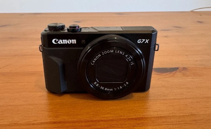 Canon G7 X Mark II, 2 Batteries, Charger & Case  thumbnail 15