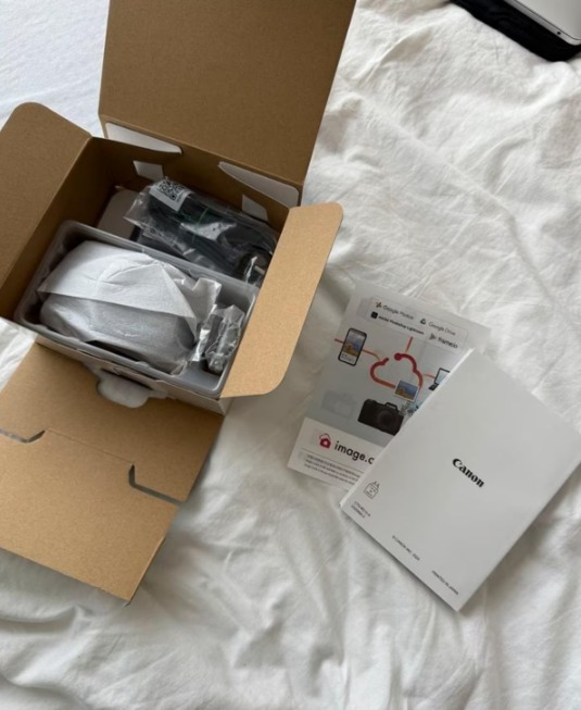 Canon G7 X Mark III Vlogging Camera – New with Original Receipt thumbnail 3