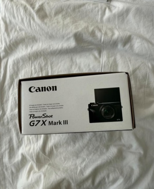 Canon G7 X Mark III Vlogging Camera – New with Original Receipt thumbnail 4