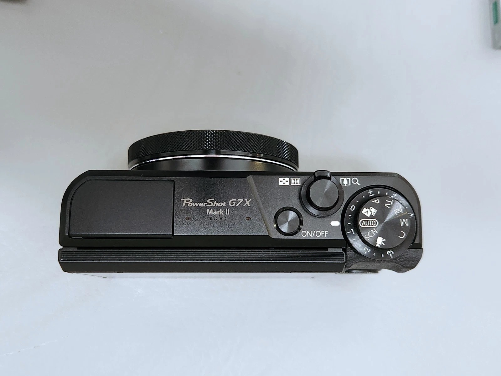 Canon G7X Mark II digital camera 20.1 MP 2 batteries. Original owner. thumbnail 7