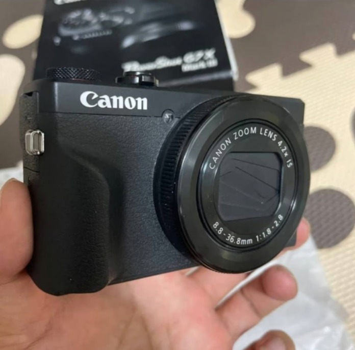 Canon G7X Mark III – 20.1MP 4K Vlogging Camera (Excellent Condition) thumbnail 3