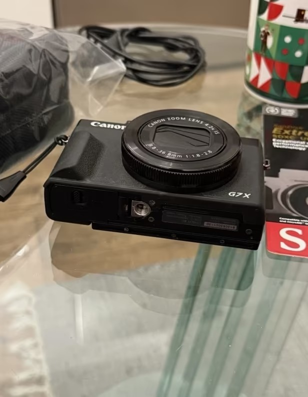 Canon G7X Mark III – Brand New, High-Performance Compact thumbnail 8