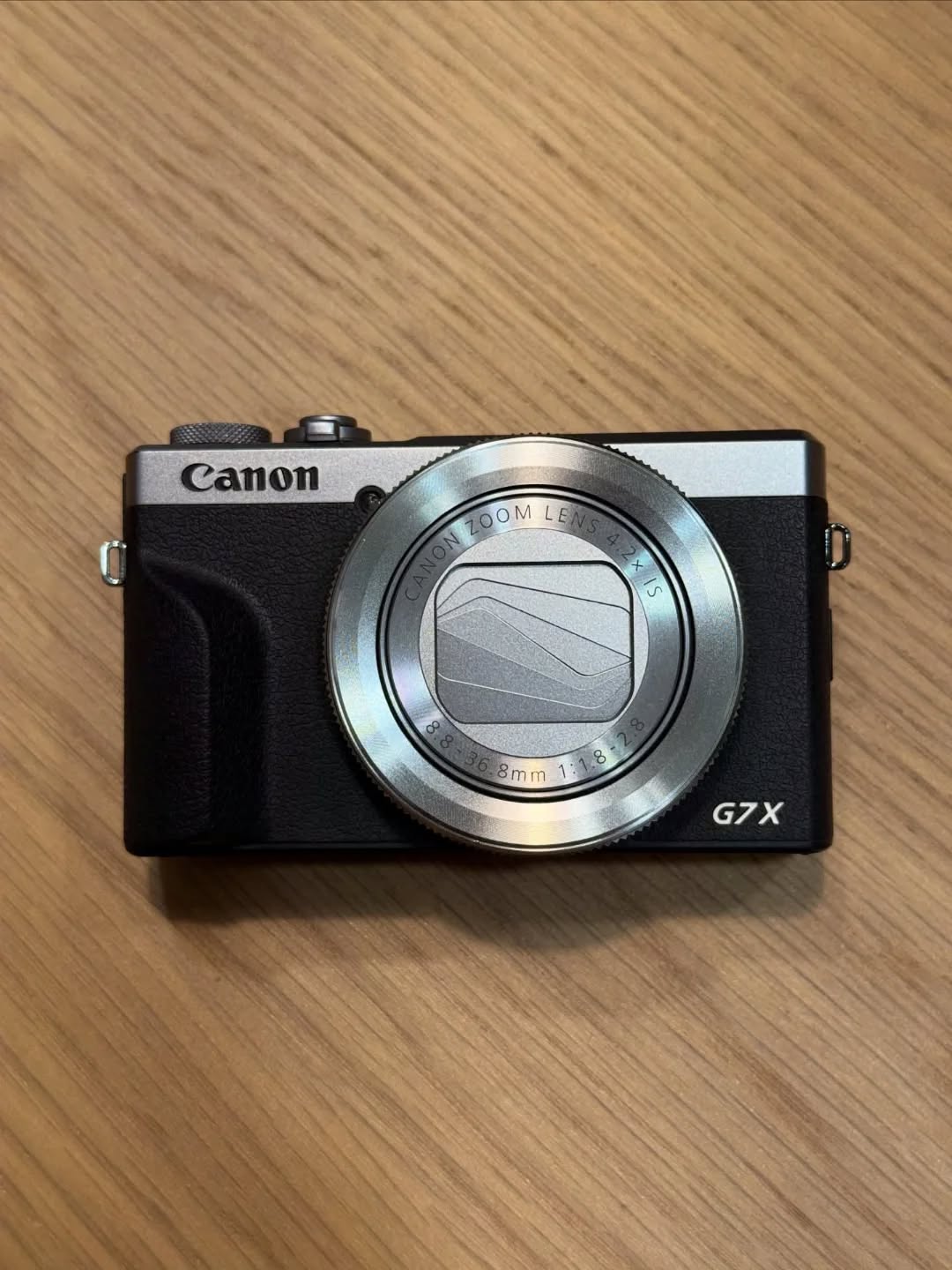 Canon G7X Mark III in mint condition thumbnail 1