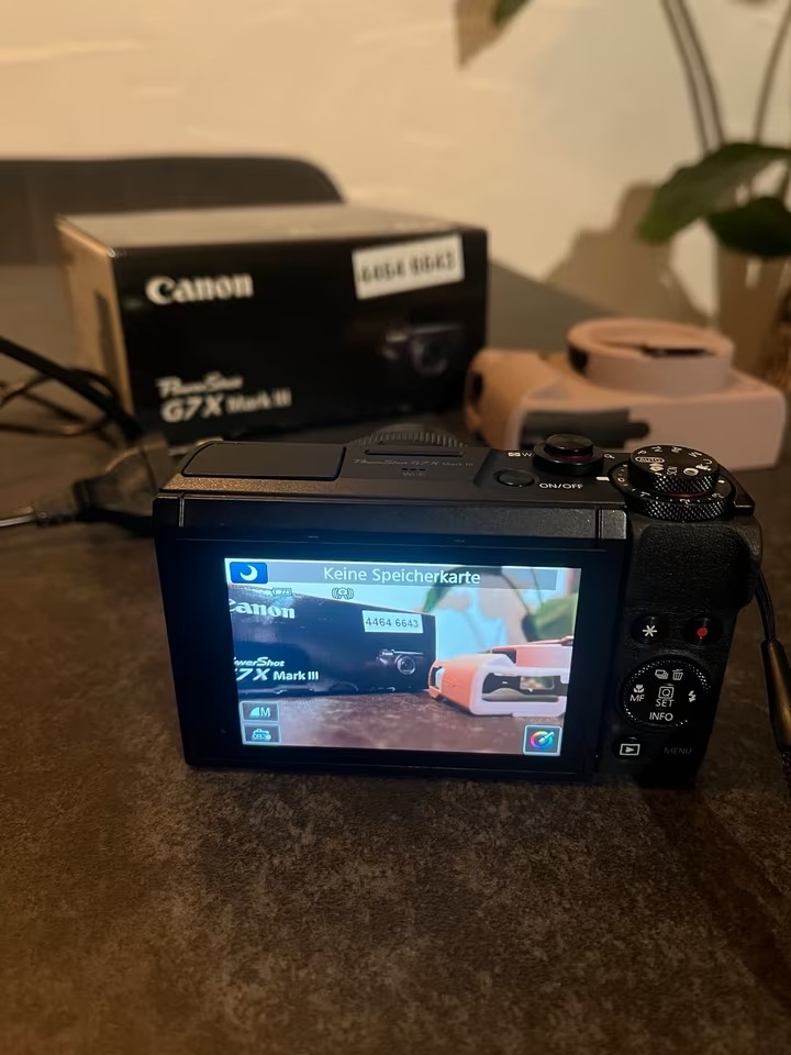 Canon Power Shot G7X Mark III thumbnail 7