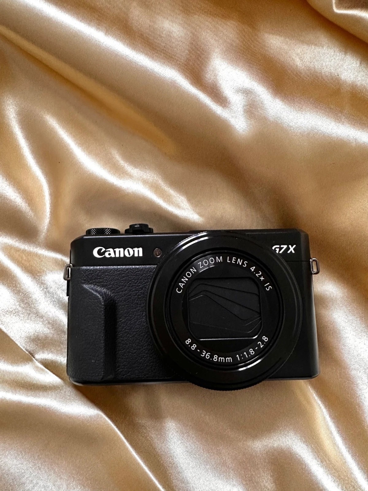 Canon PowerShot G7 X Mark II 20.1 Megapixel Digital Camera - Black. thumbnail 1