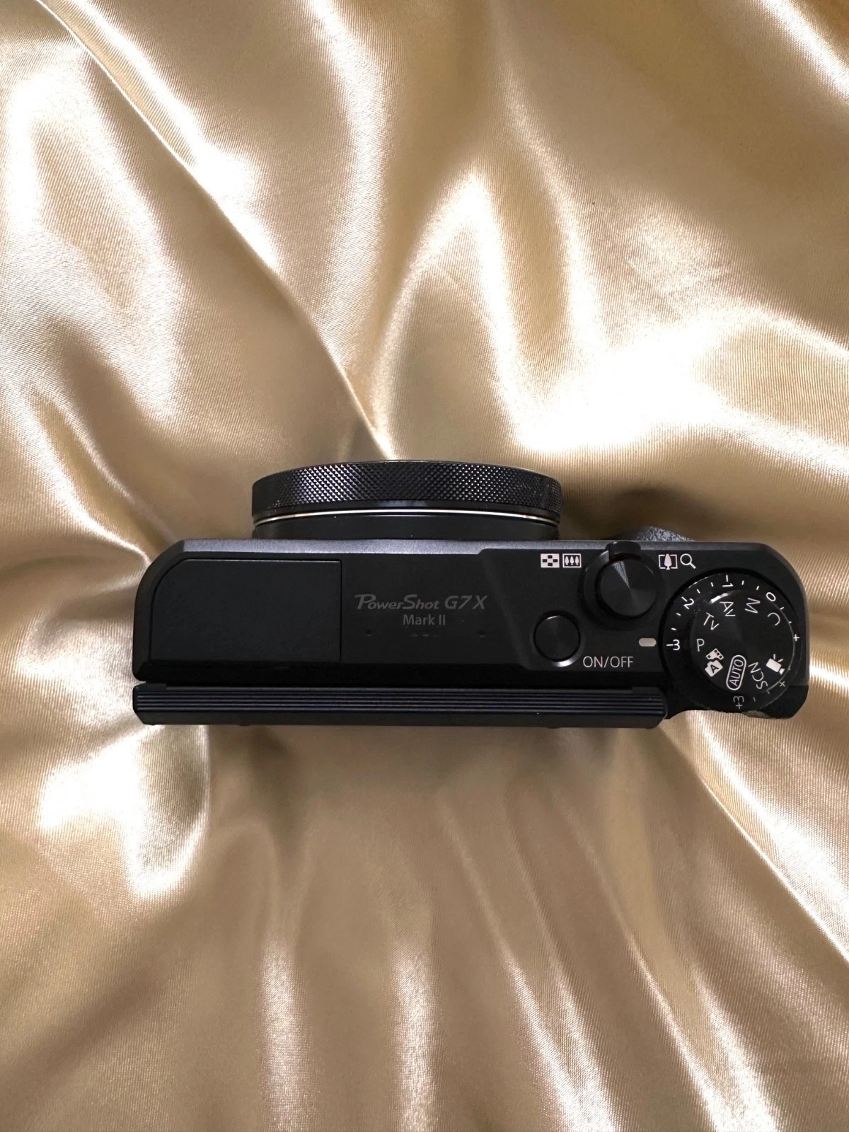 Canon PowerShot G7 X Mark II 20.1 Megapixel Digital Camera - Black. thumbnail 4