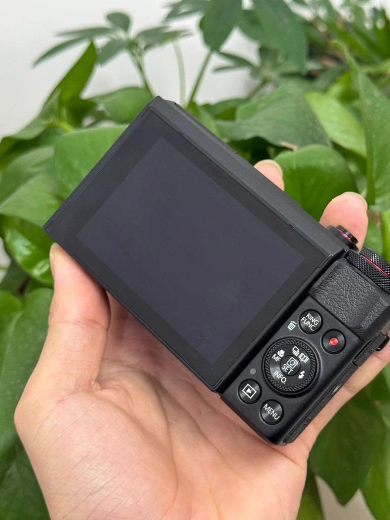 Canon PowerShot G7 X Mark II 20.1MP Digital Camera 7x Zoom – 95% New thumbnail 5