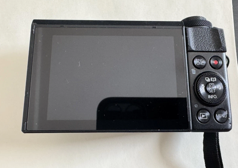 Canon PowerShot G7 X Mark II – Black 20.1MP Compact Camera thumbnail 2