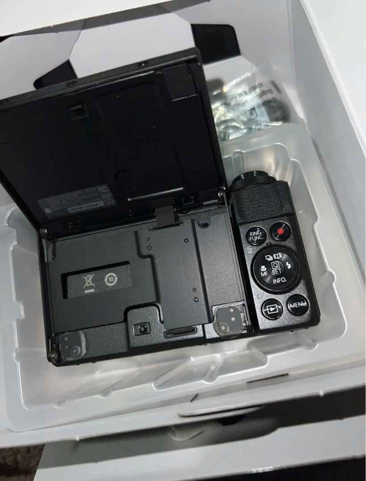 Canon PowerShot G7 X Mark II – Brand New thumbnail 4