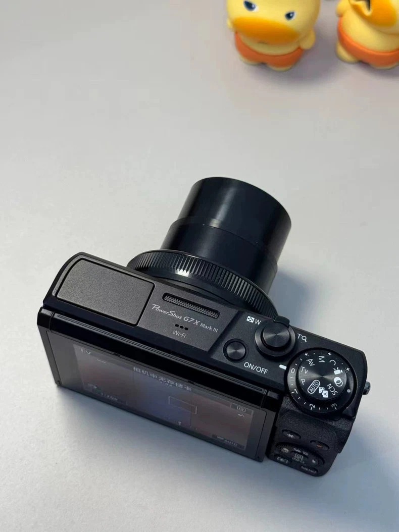 Canon PowerShot G7 X Mark II Compact Camera – Black | 1” Sensor | Wi-Fi | Vlogging Camera thumbnail 8