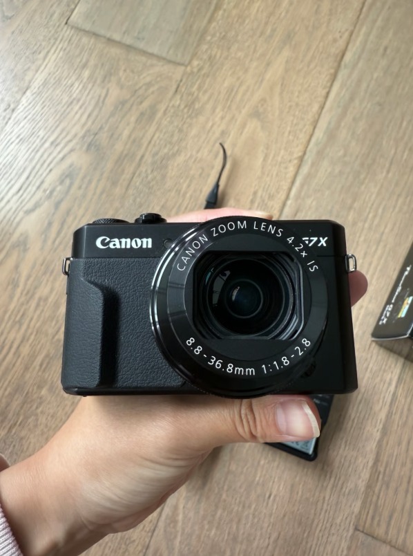 Canon PowerShot G7 X Mark II Digital Camera 20.1MP thumbnail 6