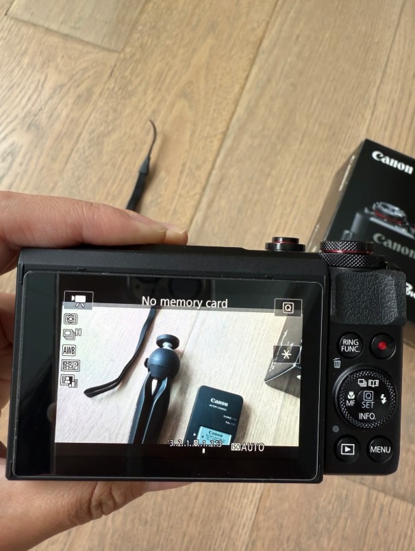 Canon PowerShot G7 X Mark II Digital Camera 20.1MP thumbnail 7