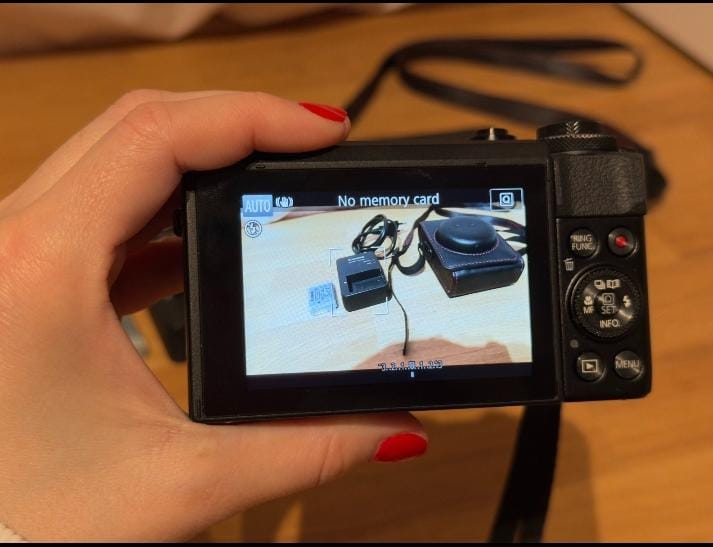 Canon PowerShot G7 X Mark II – Excellent Condition | Fully Functional | thumbnail 3