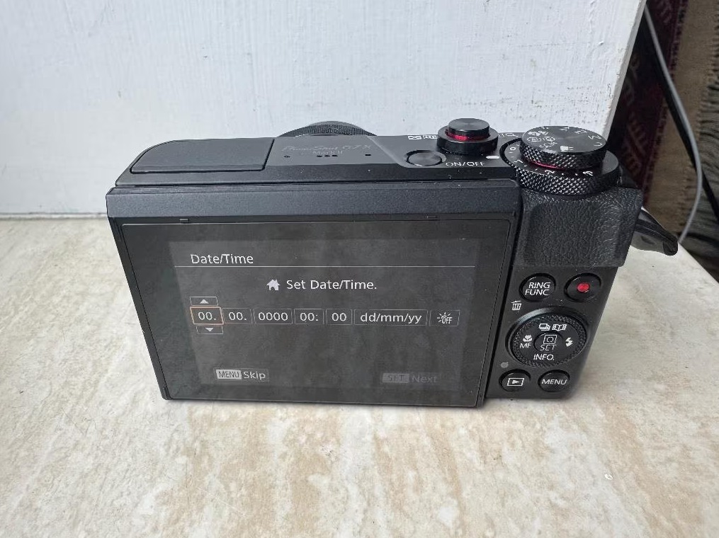 Canon PowerShot G7 X Mark II – Premium Kit thumbnail 2