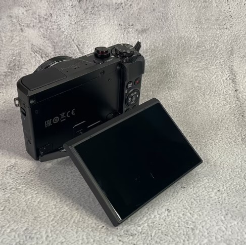 Canon PowerShot G7 X Mark II – Ultimate Vlog & Social Media Camera thumbnail 2