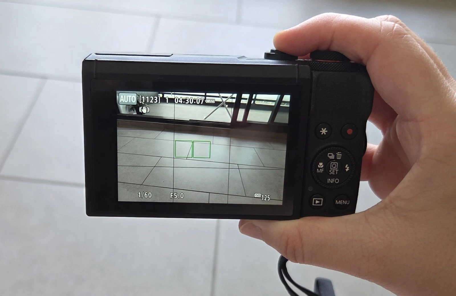 Canon PowerShot G7 X Mark III - 2 Batteries SD Card Tripod Stock Pouch- thumbnail 9