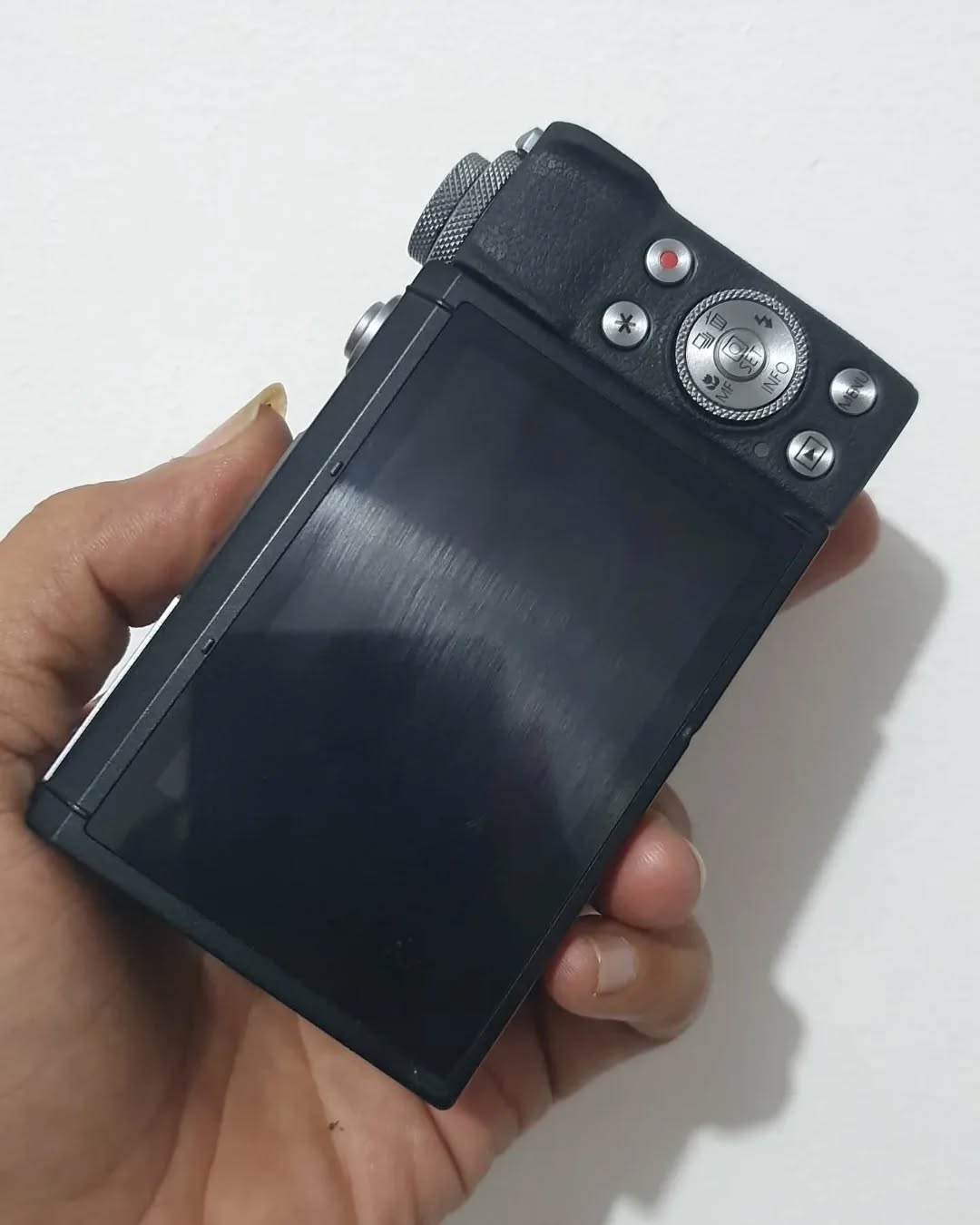 Canon PowerShot G7 X Mark III 20.1MP Digital Camera Silver thumbnail 8