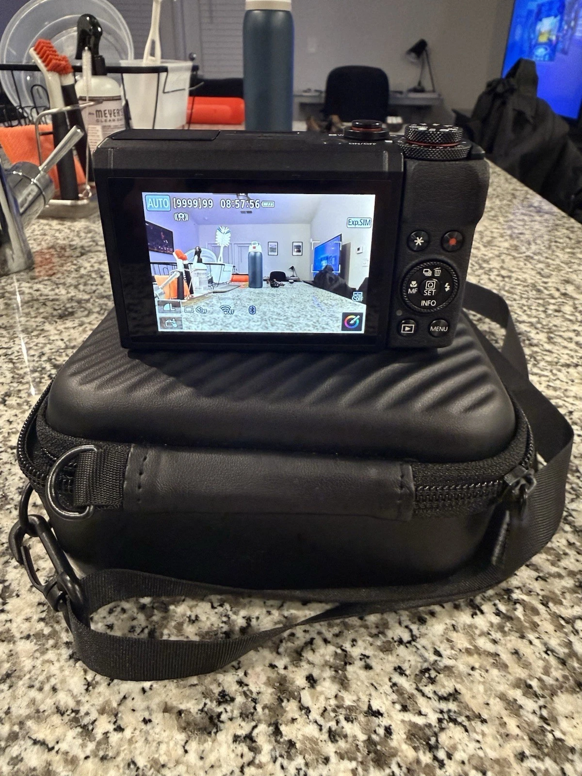 Canon PowerShot G7 x Mark III 20.1MP Point Shoot Digital Camera Black - 2025 thumbnail 3