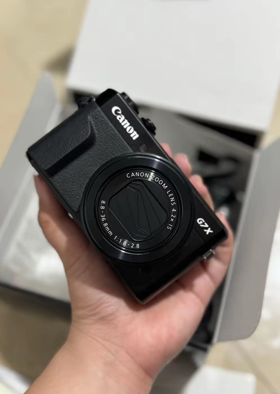 Canon PowerShot G7 X Mark III – 20.1MP Digital Camera thumbnail 1