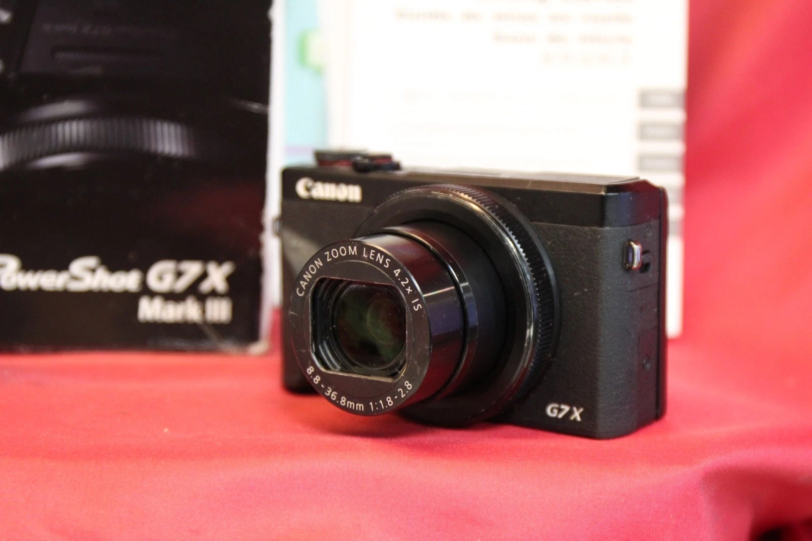 Canon PowerShot G7 X Mark III – 20.1MP Point & Shoot Digital Camera (Genetly Used) thumbnail 3