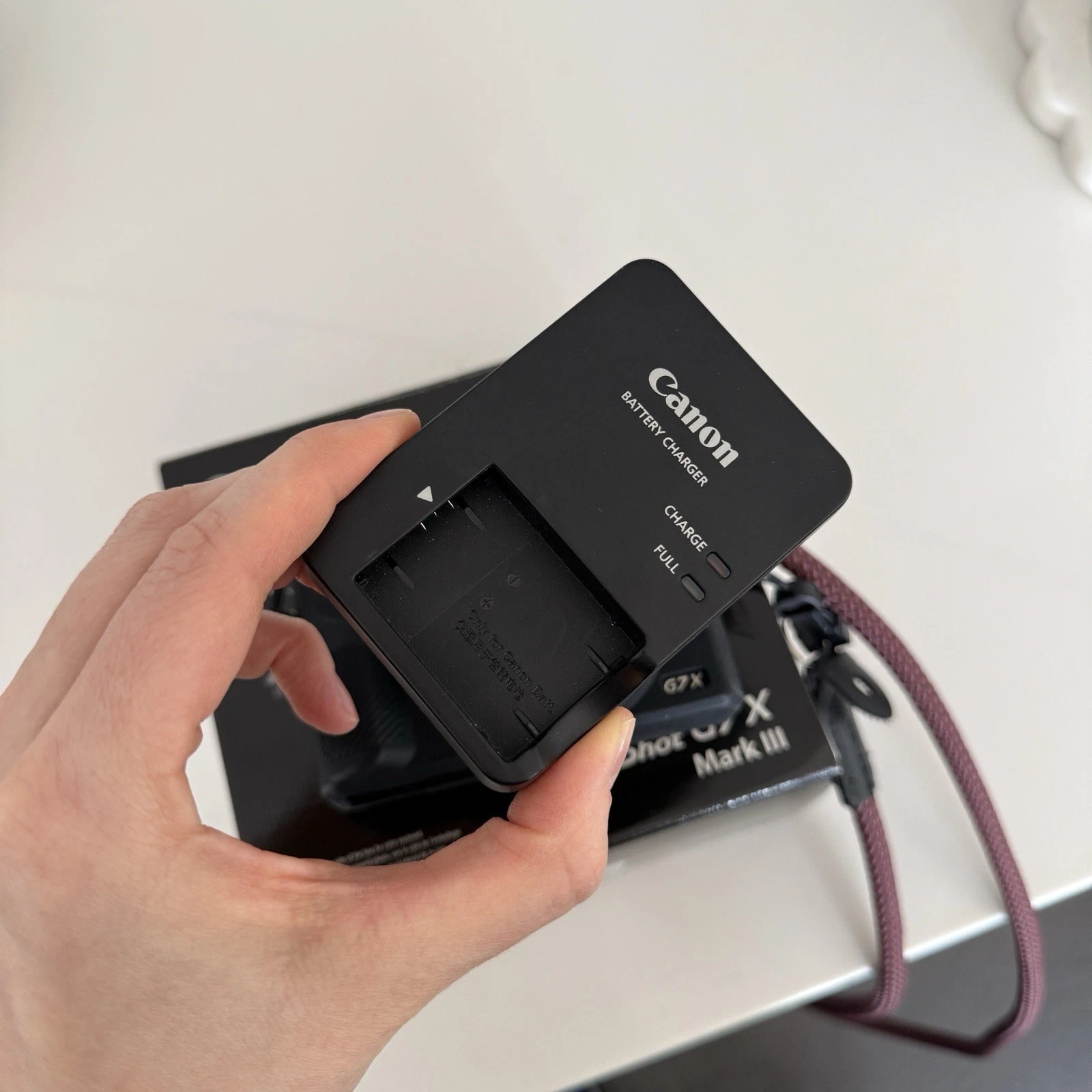 Canon PowerShot G7 X Mark III - 20.1MP Point & Shoot Digital Cameraa thumbnail 7