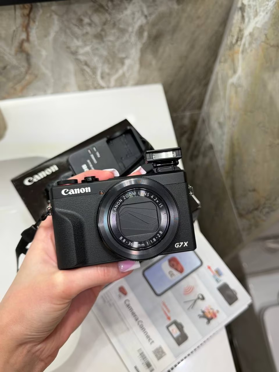 Canon PowerShot G7 X Mark III – 4K Vlogging & Compact Camera, Black thumbnail 6