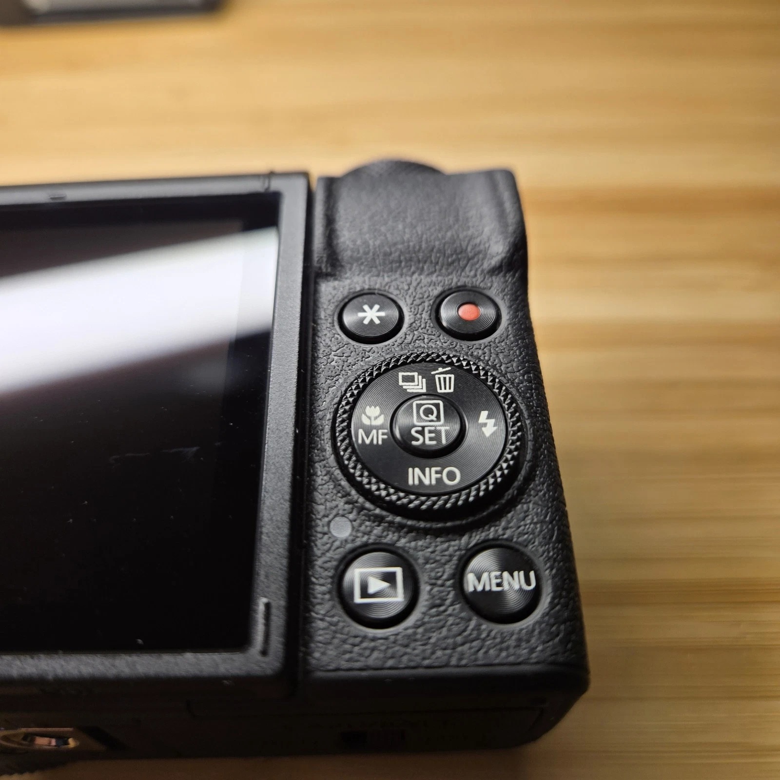 Canon PowerShot G7 X Mark III Black | 4K Vlogging Camera - Used Only Twice thumbnail 6