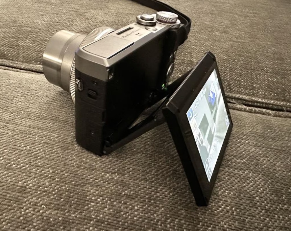 Canon Powershot G7 X Mark III camera, brand new  thumbnail 8