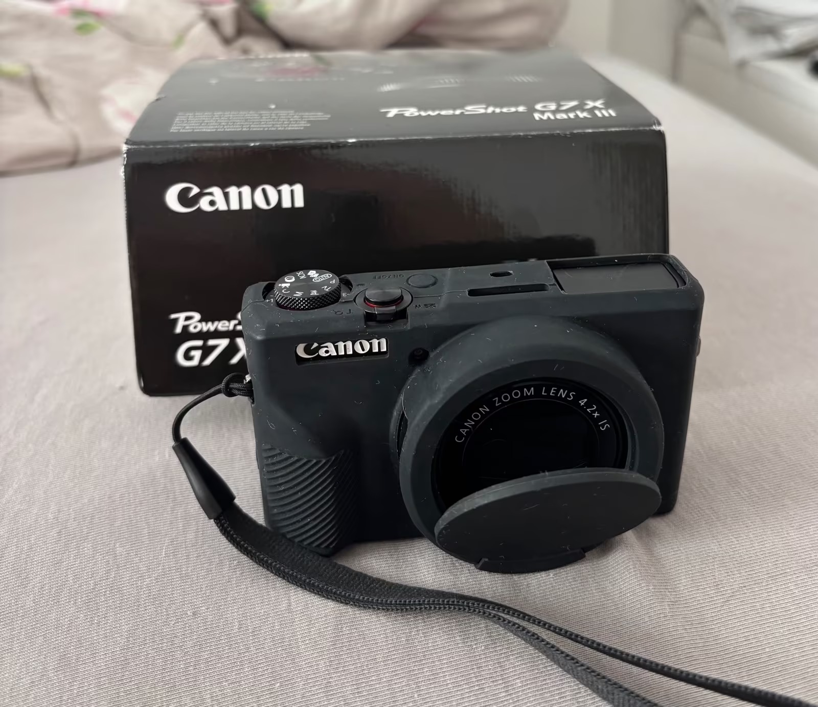 Canon PowerShot G7 X Mark III Camera – Like-new condition thumbnail 2
