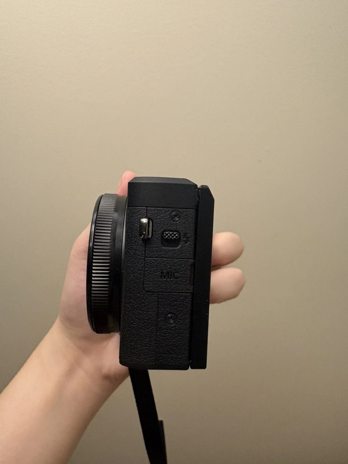 Canon PowerShot G7 x Mark III Digital Camera 20.1MP Black thumbnail 4