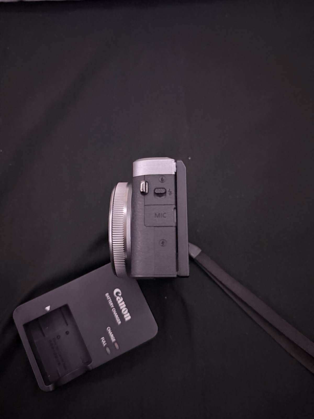 Canon PowerShot G7 X Mark III Digital Camera – Black – Excellent Condition thumbnail 8