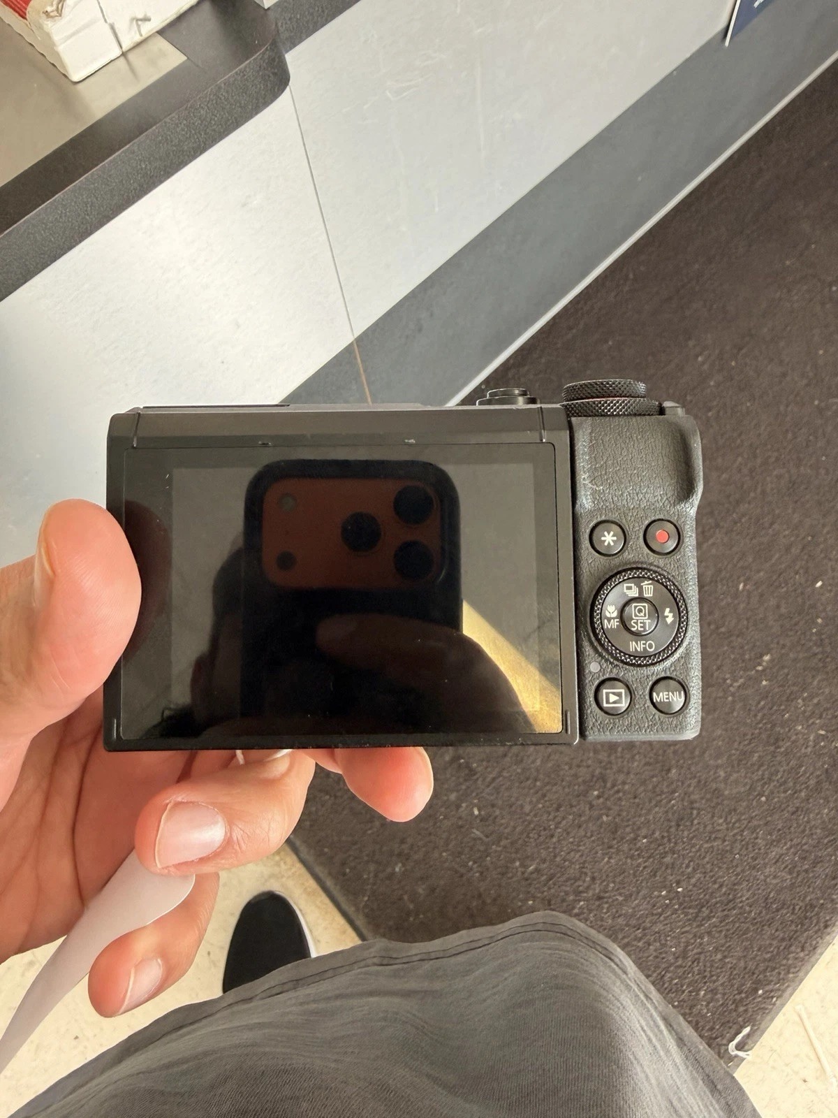 Canon PowerShot G7 X Mark III MINT thumbnail 3