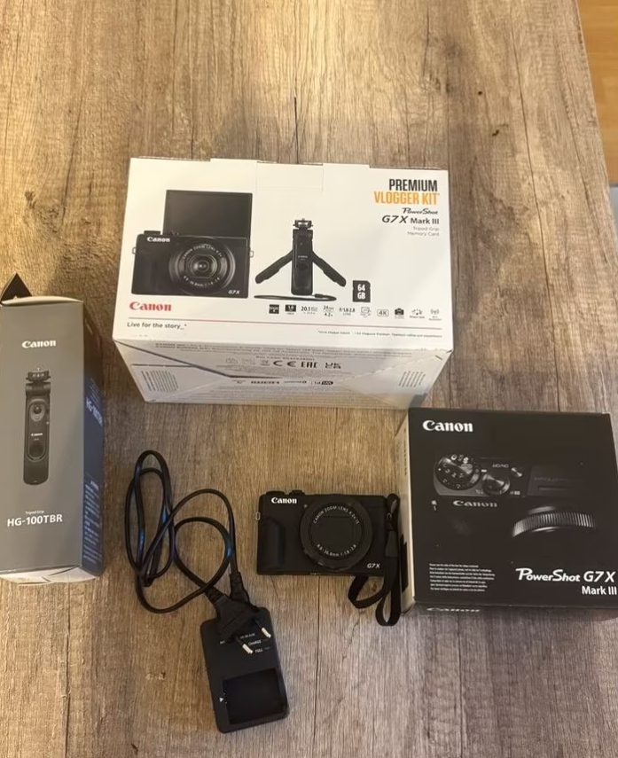 Canon PowerShot G7 X Mark III Premium Kit with Tripod thumbnail 2