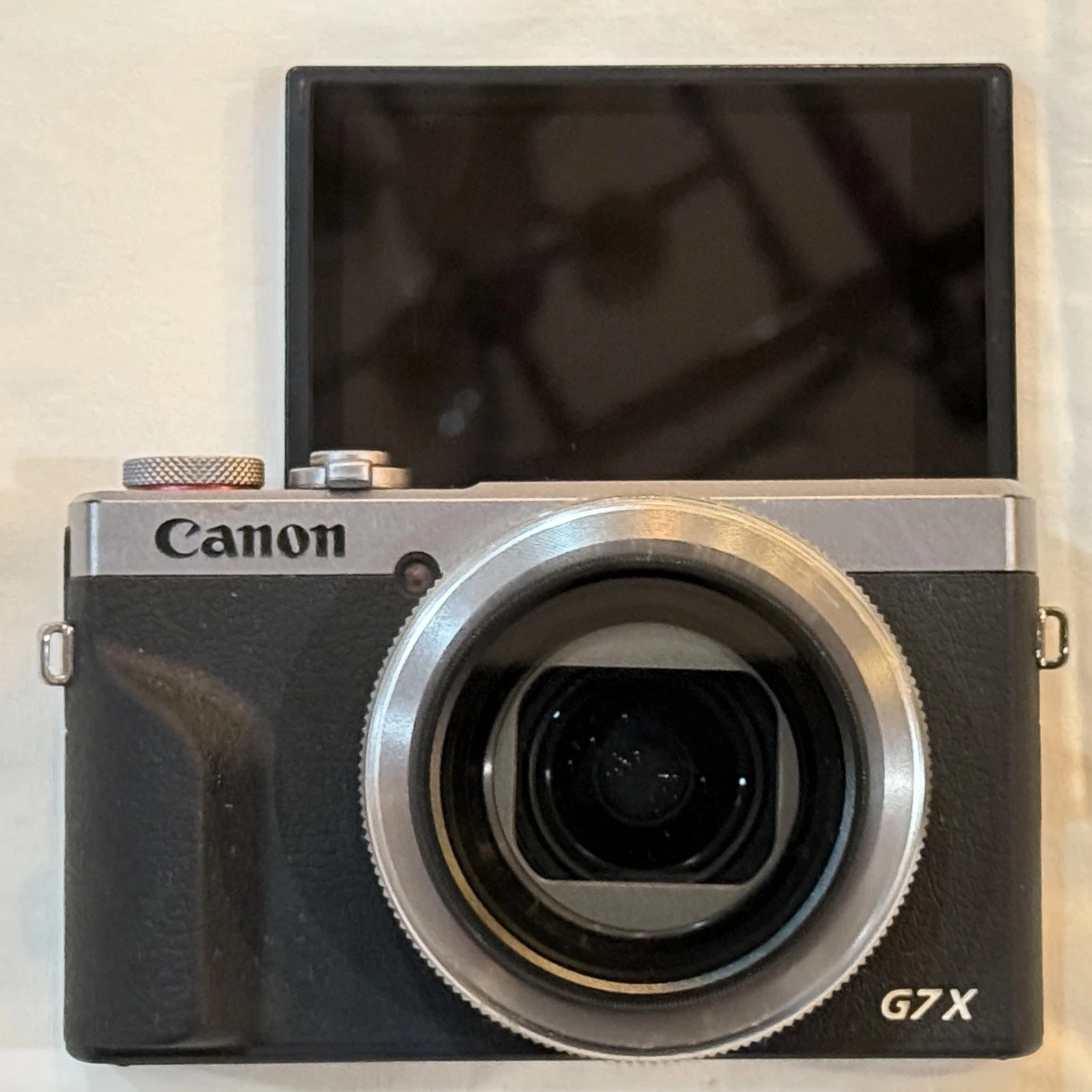 Canon PowerShot G7 X MARK III SILVER SmallRig Cage Extra Batteries thumbnail 4