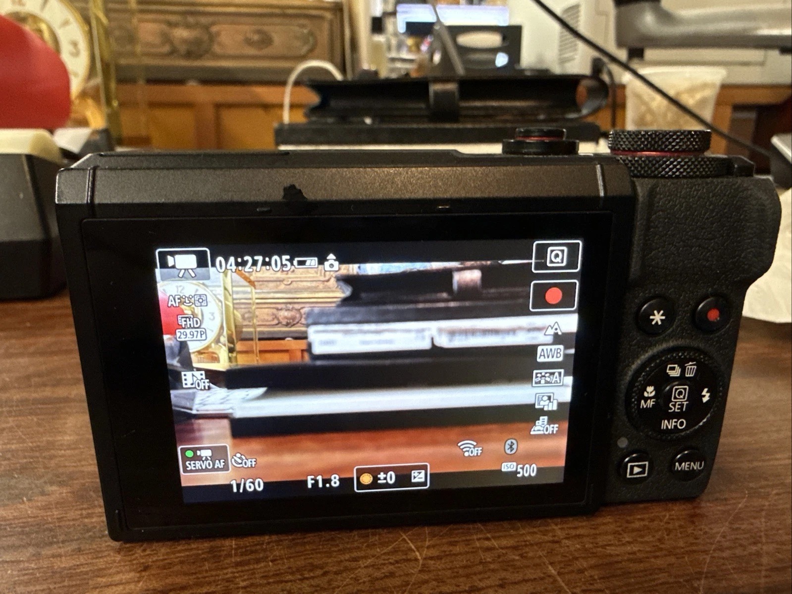 Canon PowerShot G7 X Mark III Vlogging Kit – 20.1MP Point & Shoot Digital Camera – Black thumbnail 7