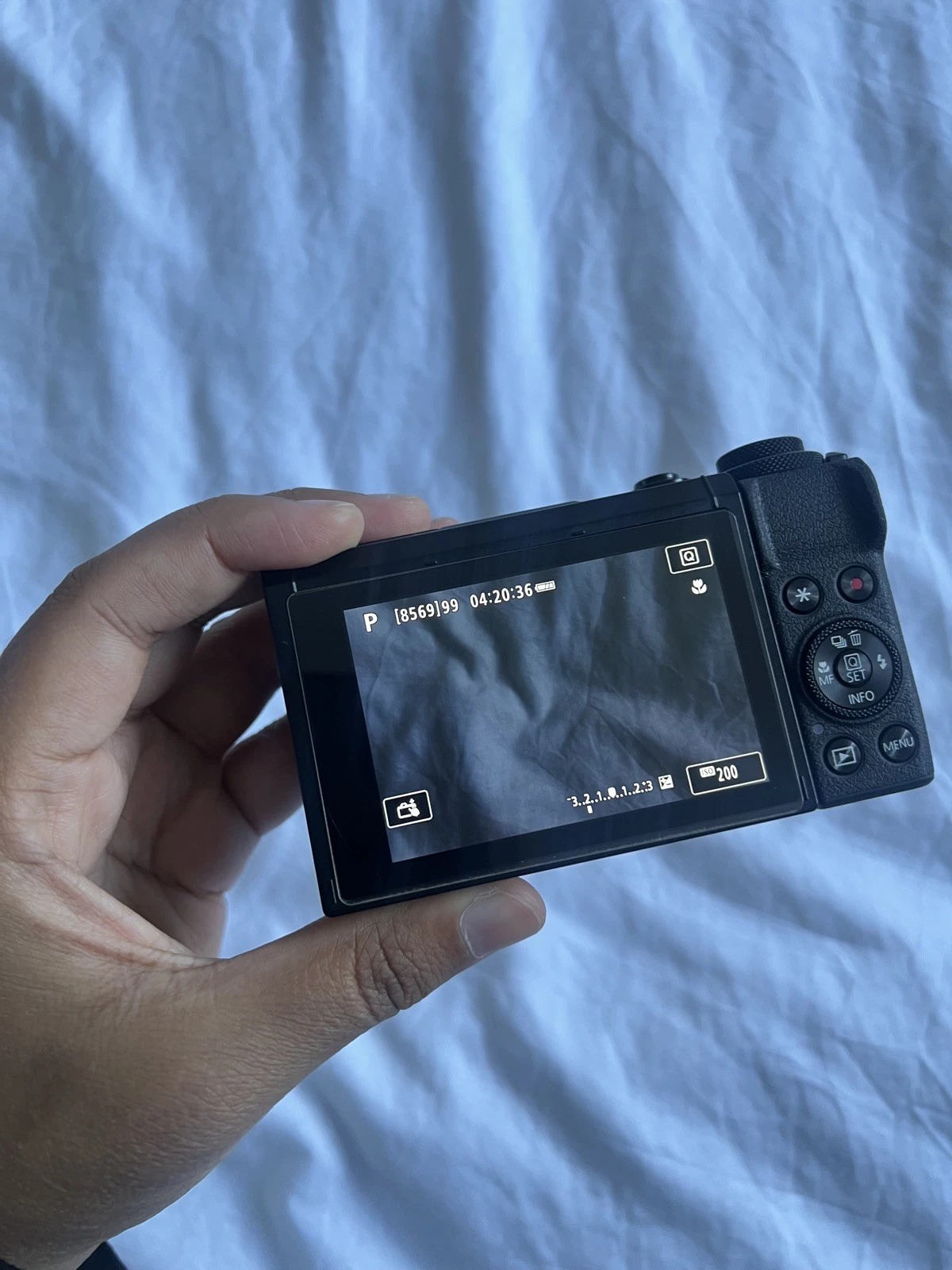 Canon PowerShot G7 X Mark III Vlogging Kit – Excellent Condition thumbnail 8