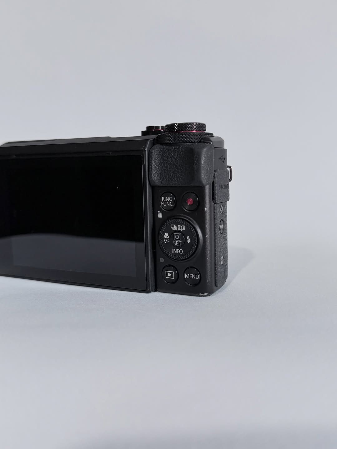 canon powershot g7x mark ii 9.5/10 thumbnail 7