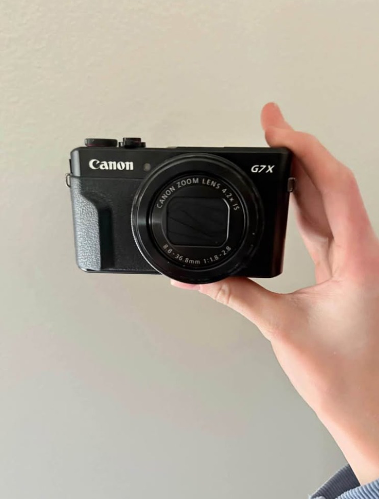 Canon PowerShot G7X Mark II Compact Digital Camera w/ Battery & Charger thumbnail 1